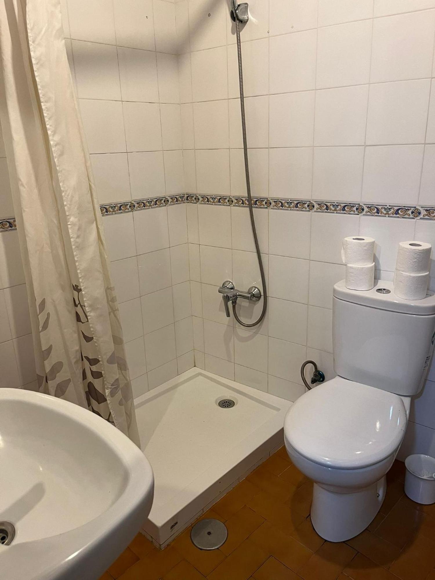 Ristbe Rooms Madrid Esterno foto